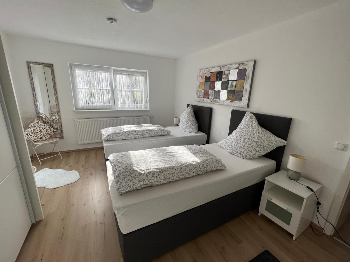 Terrassenwohnung In Estenfeld Bei Wuerzburg Екстер'єр фото