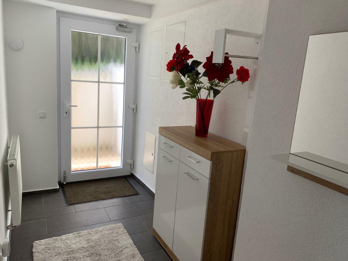 Terrassenwohnung In Estenfeld Bei Wuerzburg Екстер'єр фото