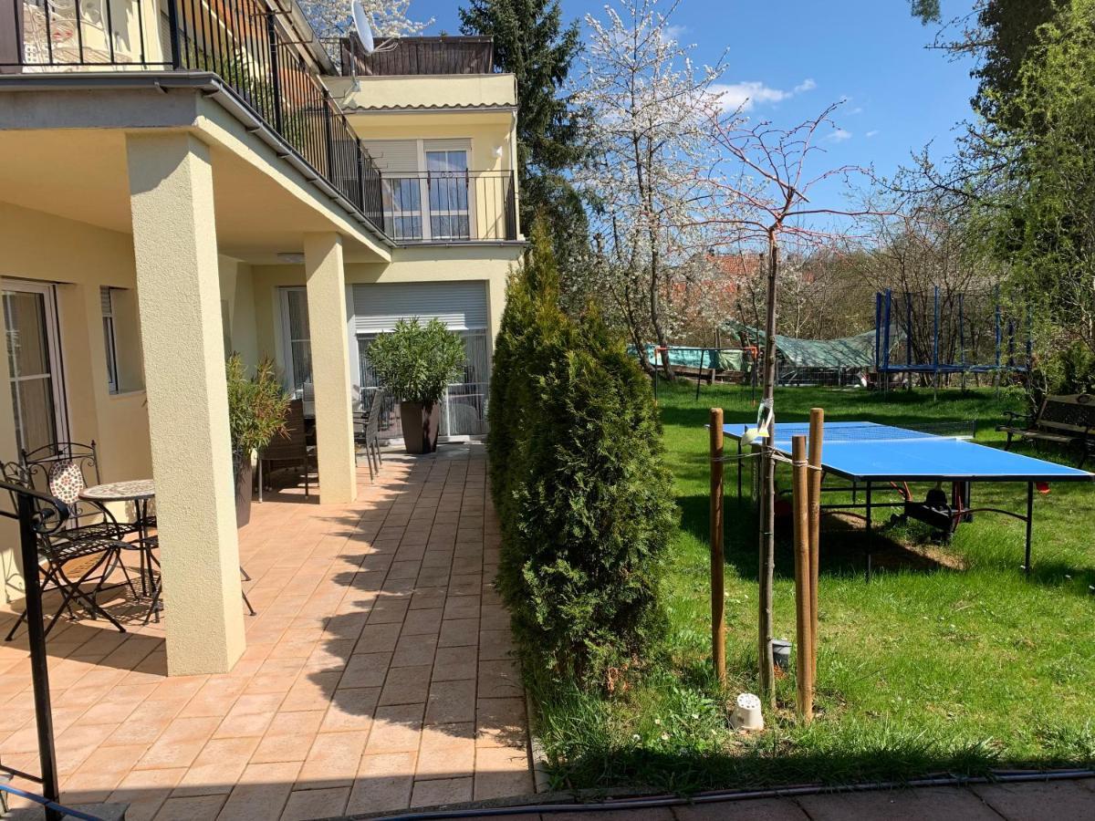 Terrassenwohnung In Estenfeld Bei Wuerzburg Екстер'єр фото