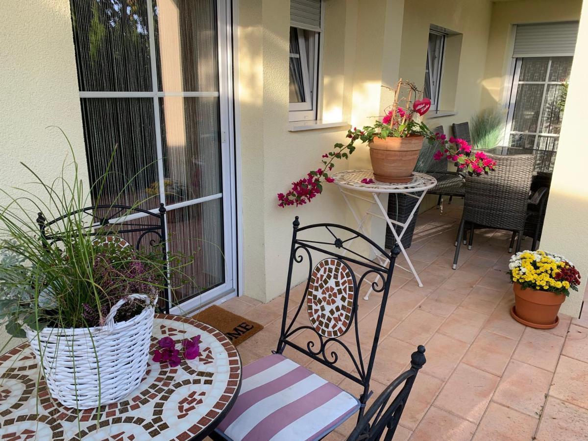 Terrassenwohnung In Estenfeld Bei Wuerzburg Екстер'єр фото